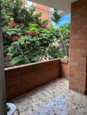 Habitación cerca al estadio, Medellín